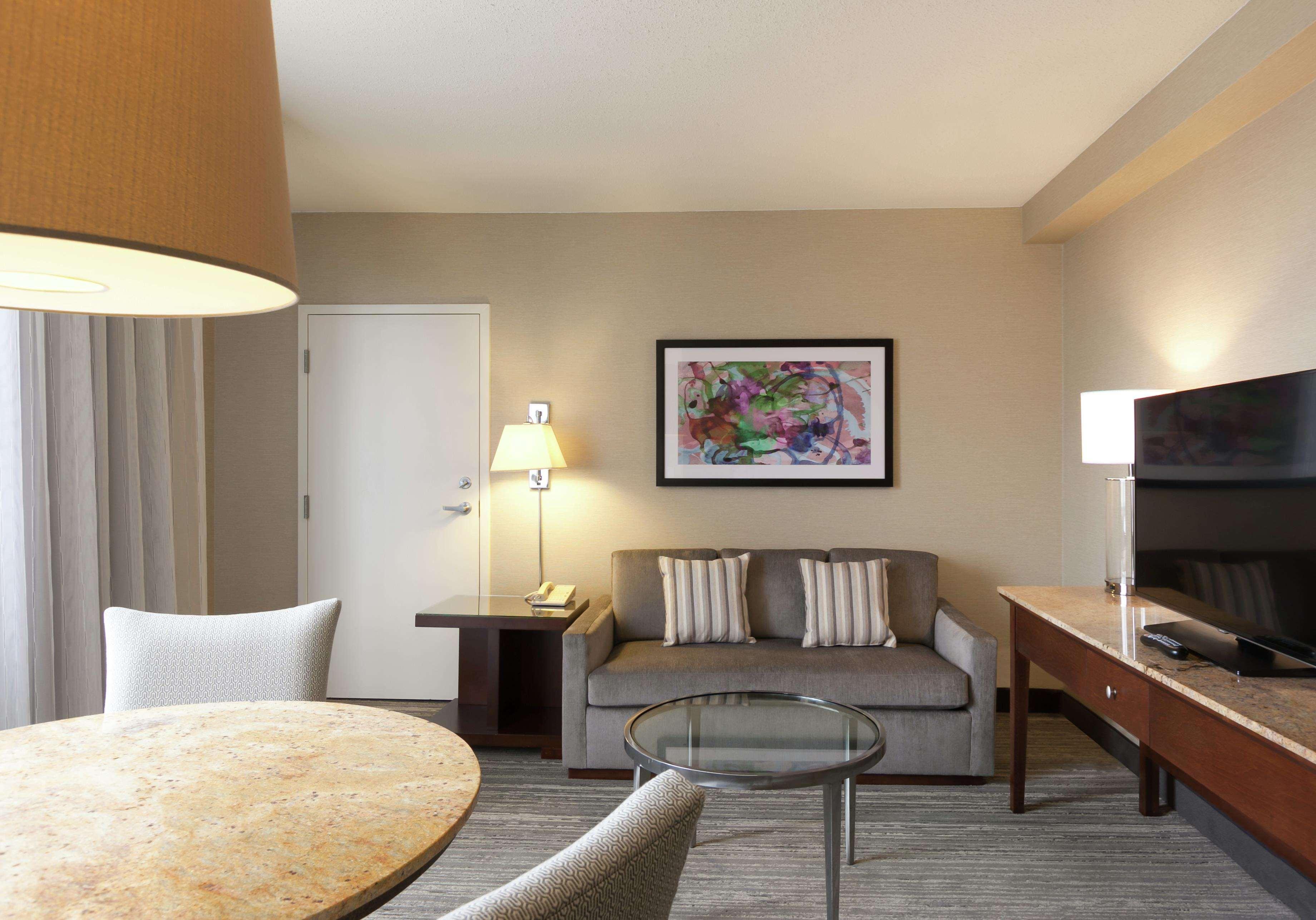 ดับเบิลทรี บาย ฮิลตัน โฮเทล แอนด์ สวีท ฮูสตัน บาย เดอะแกลเลอเรีย Hotel ภายนอก รูปภาพ