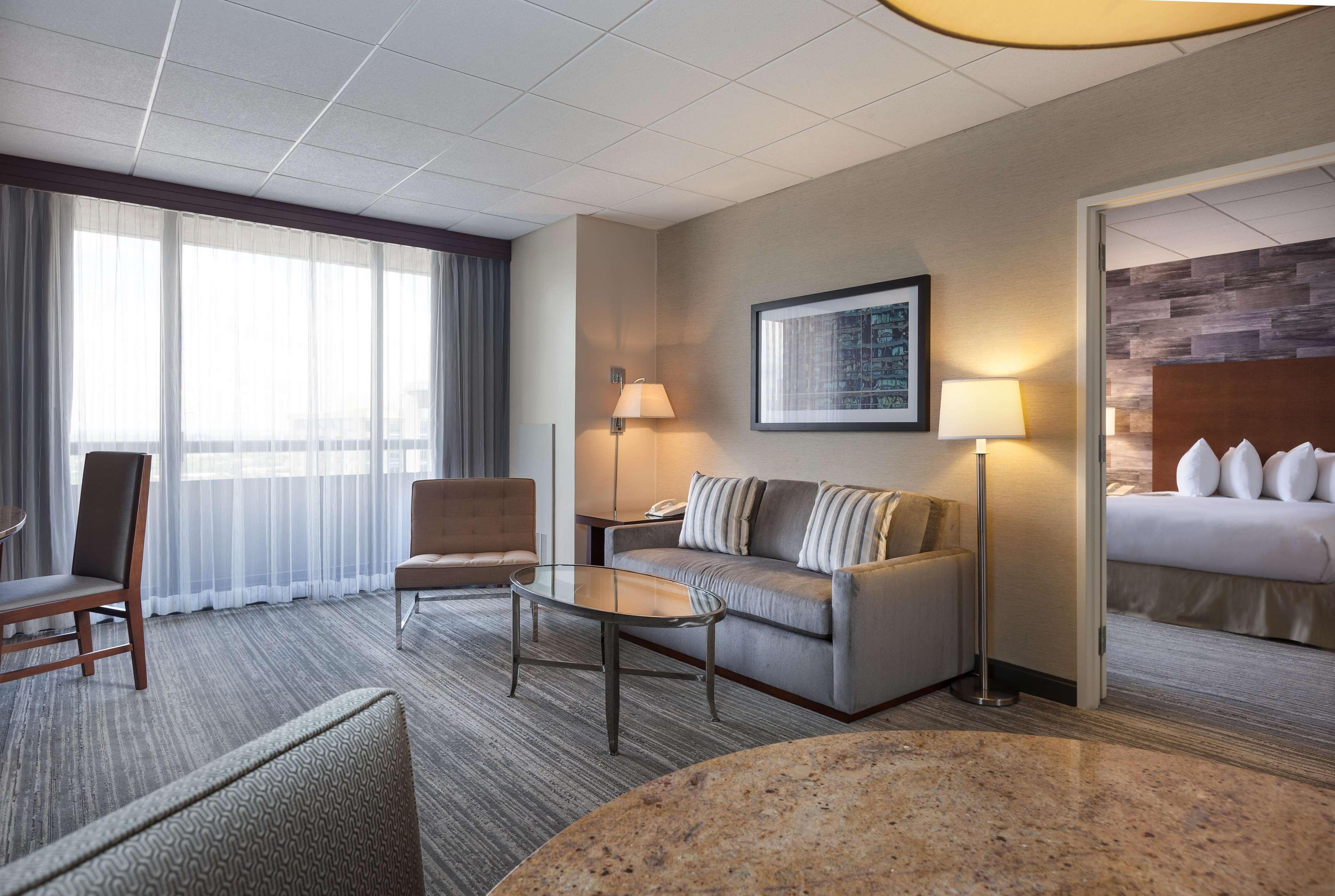 ดับเบิลทรี บาย ฮิลตัน โฮเทล แอนด์ สวีท ฮูสตัน บาย เดอะแกลเลอเรีย Hotel ภายนอก รูปภาพ